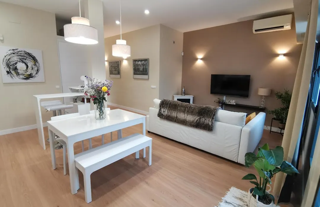 Apartamento de Lujo - A 10 minutos del centro-1